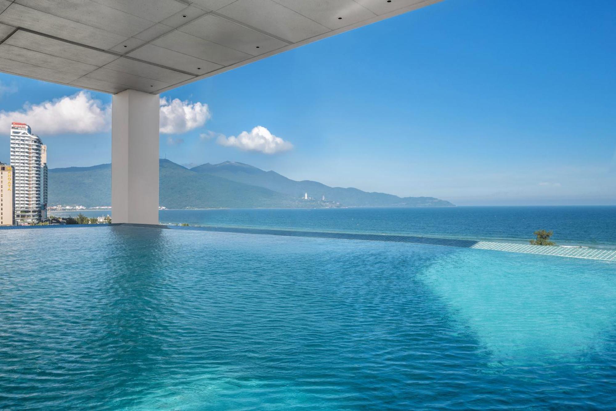 Awaken Da Nang Hotel Exteriör bild